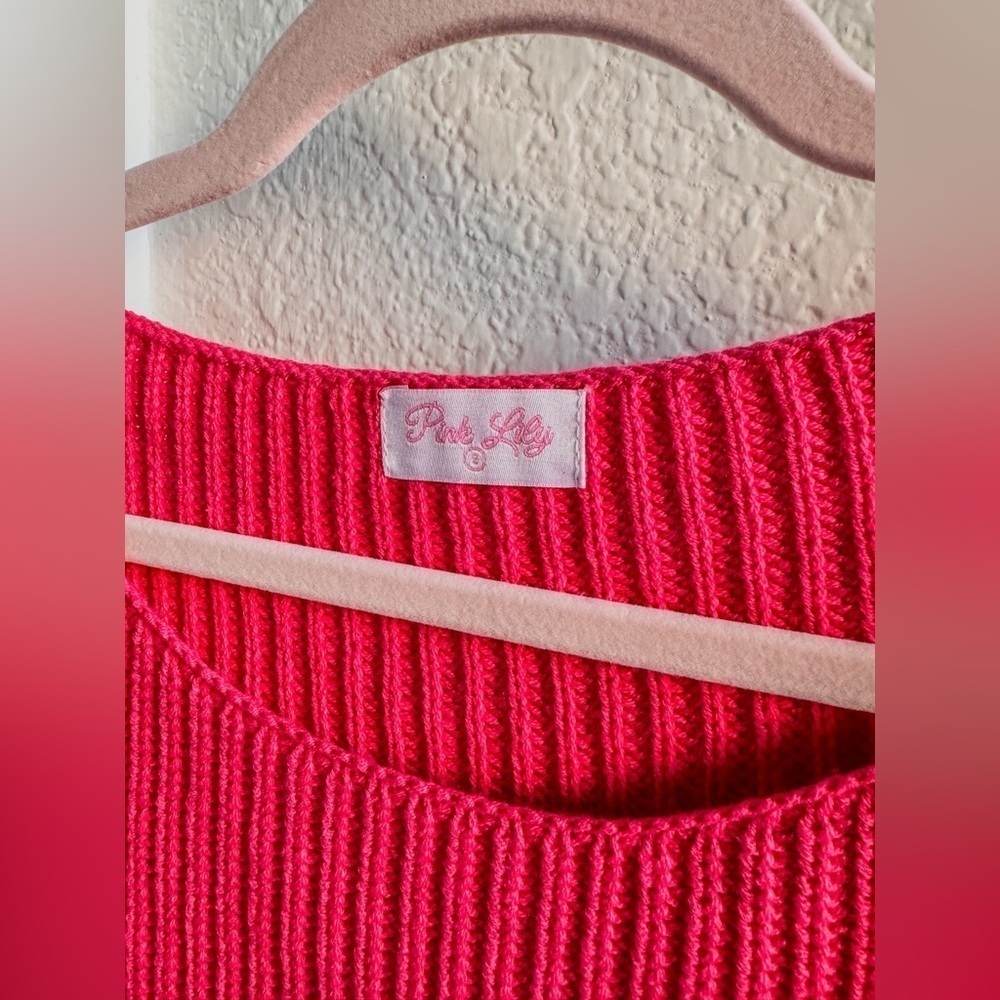 Pink Lily Fuchsia Crewneck Sweater with Crochet-Pattern Balloon Sleeves - Picture 5 of 16